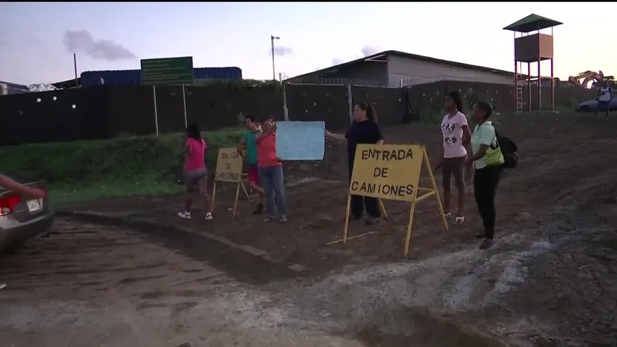 Idaan reparó el daño y residentes de Santa Rita tienen agua en sus hogares