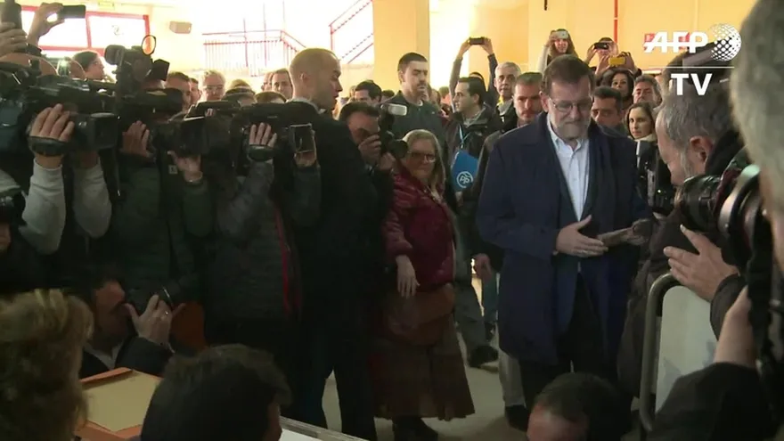 Complicada victoria para la derecha en España