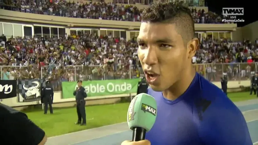 El guardameta del Tauro Orlando Mosquera el mejor jugador de la final LPF