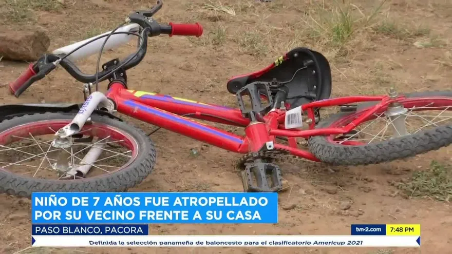 Niño es atropellado al frente de su residencia