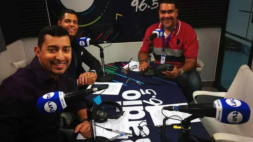 Somos La Sele Radio - 8 de marzo