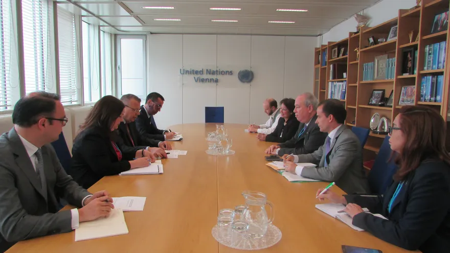 José Ayú Prado participó en la reunión plenaria realizada en Viena, Austria.