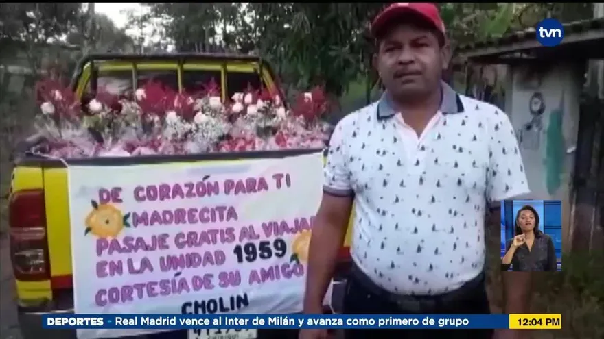 Taxista ofrece carreras gratis a madres de Chiriquí en su día