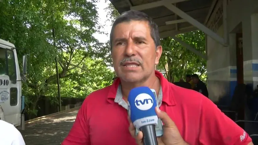 Transportistas se quejan porque se les impide el paso por el puente de Chiriquí Viejo