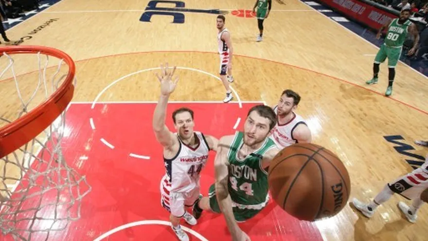 Boston cayó ante los Wizard en el segundo juego de serie.