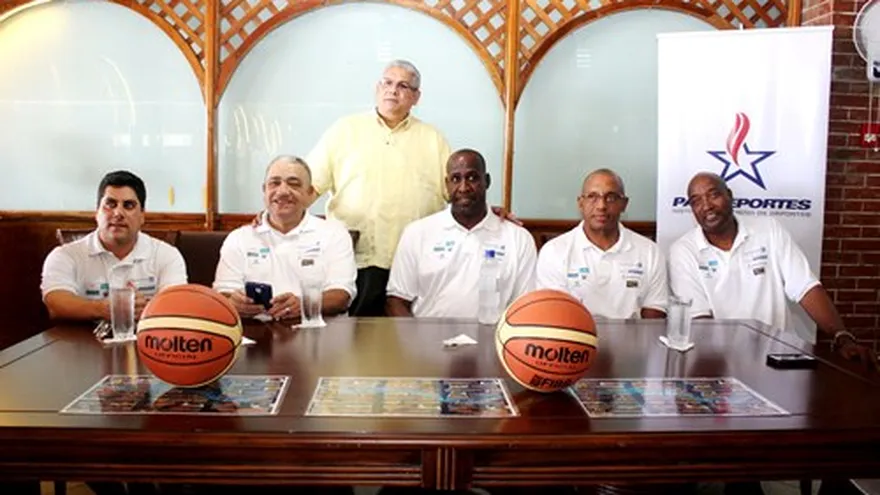 Culminan con éxito las clínicas de baloncesto