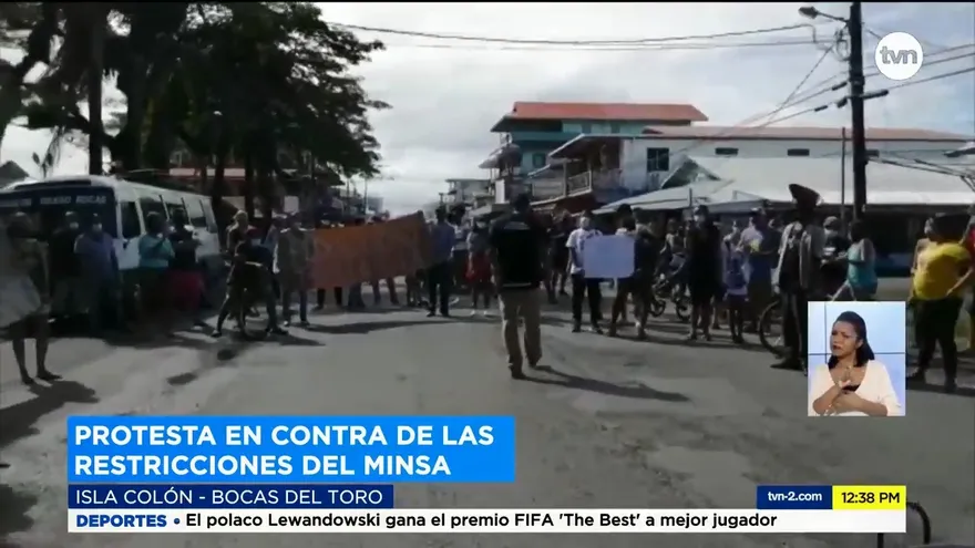 Comerciantes protestan en Bocas del Toro, exigen flexibilización de medida de toque de queda