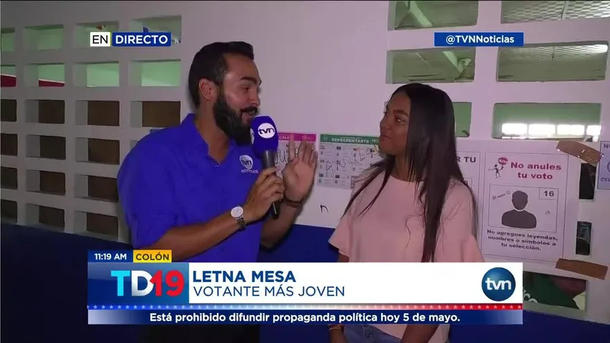 La votante más joven ejerce su derecho