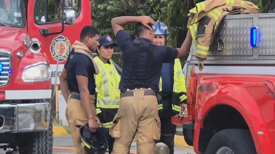 Controlan incendio en depósito de basura del hospital de Penonomé
