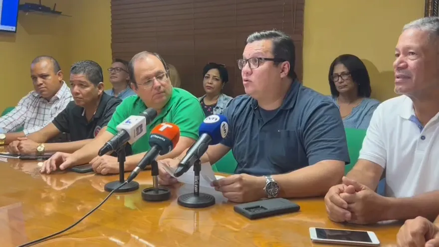 Gremios de la salud exigen mesas de trabajo por crisis de insumos