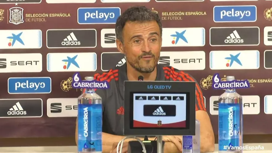 Luis Enrique: "Dirigir las críticas sólo a De Gea es injusto"