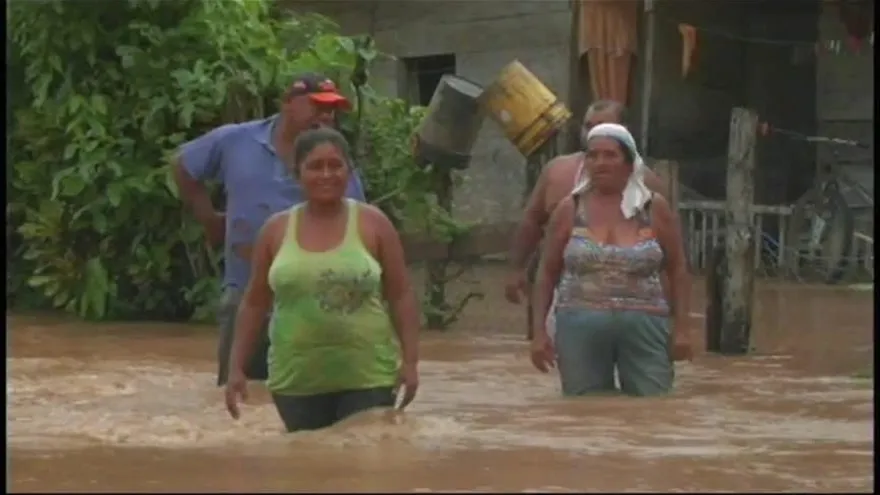 Inundaciones causan afectaciones en La Villa de Los Santos y Tonosí
