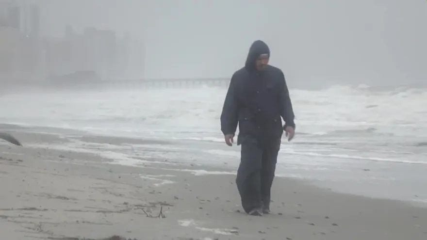 Cerca de un millón siguen sin electricidad por Florence en el sureste de EEUU