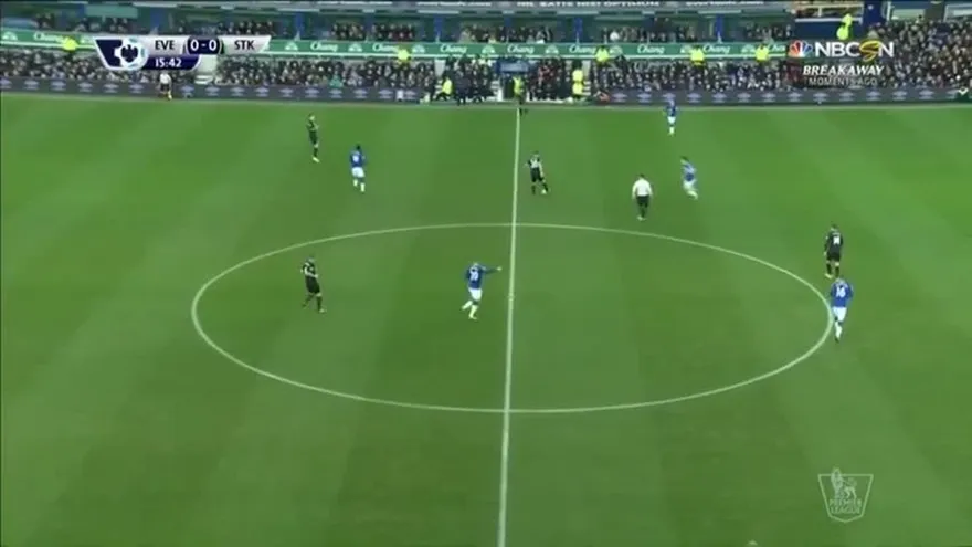 Shaqiri dirigió la victoria del Stoke City 4-3 sobre el Everton