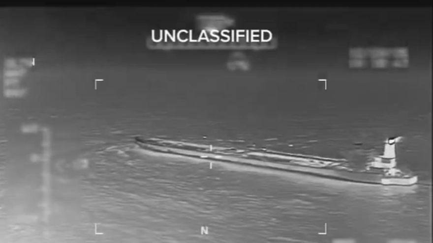 Petrolero confiscado por EEUU en costas de Venezuela