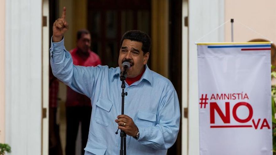 El presidente venezolano, Nicolás Maduro, participa en la manifestación, en Caracas.