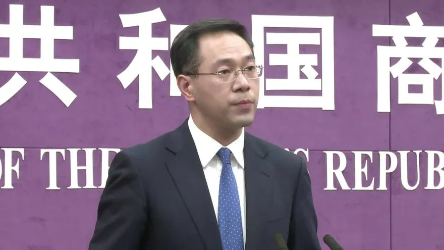 China desmiente dar marcha atrás en sus promesas comerciales a EEUU