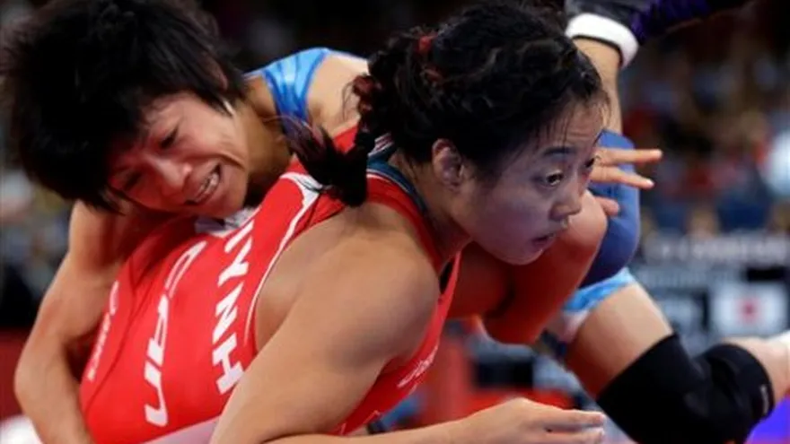 Obara puso a Japón en la cima de los 48 kilogramos