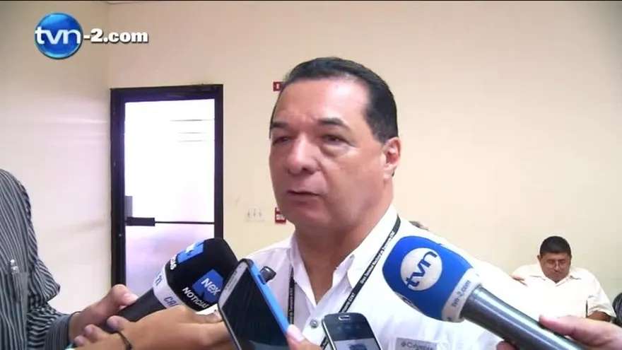 Alarma por vendedores ambulantes con alimentos expirados en la Terminal