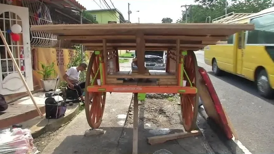 Ultiman detalles para desfile en San Miguelito