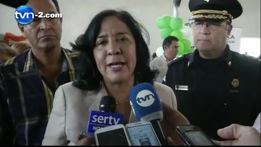 Ministra de Educación se reunirá con padres de escuela en Paso Canoa