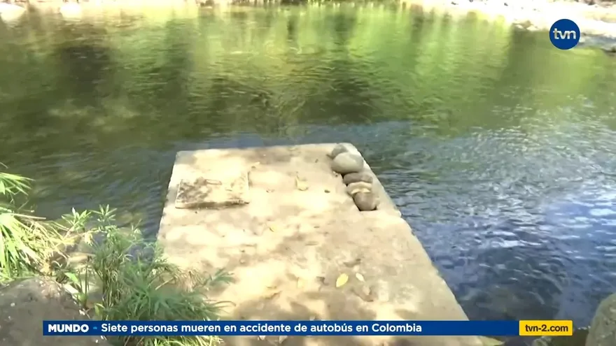 Trabajan en recuperar tubería de agua en Chiriquí