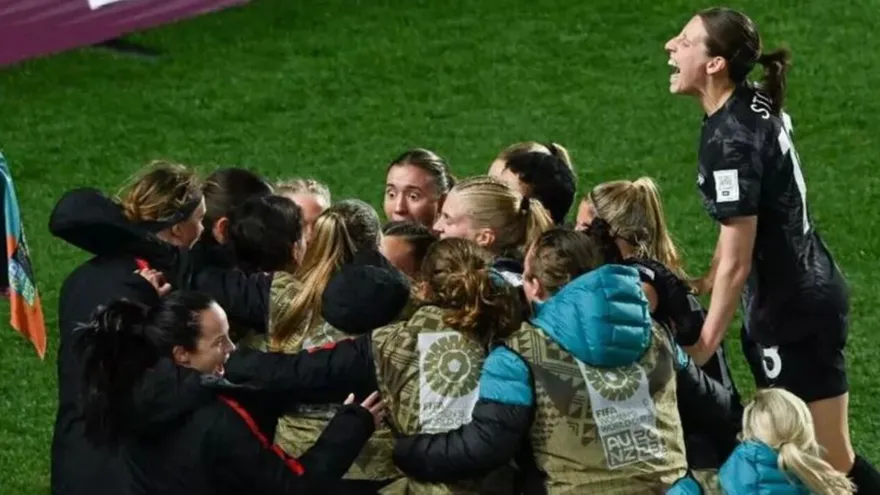 Resumen y Gol Nueva Zelanda 1-0 Noruega