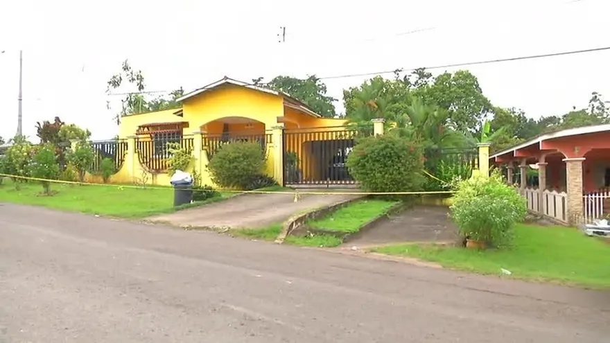 Se registra homicidio de mujer en Villa Lobos