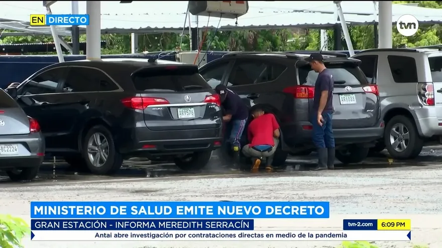 Racionalizan uso de agua para riego de jardines y recreación, lava autos salen de la restricción