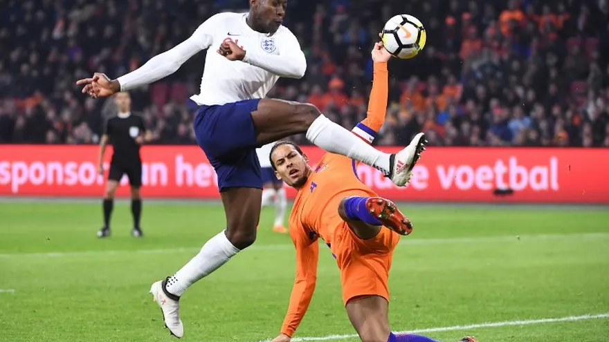 Inglaterra aprueba su examen ante la nueva Holanda de Koeman