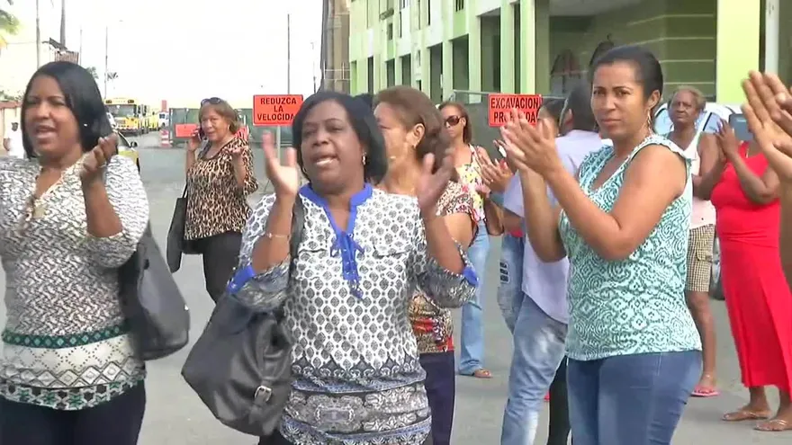 Importante escuela en Colón, no está lista para iniciar clases