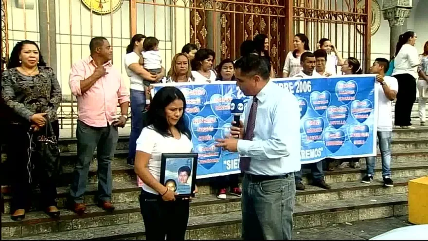 Aún los familiares de las víctimas esperan justicia por este caso que los llenó de luto.