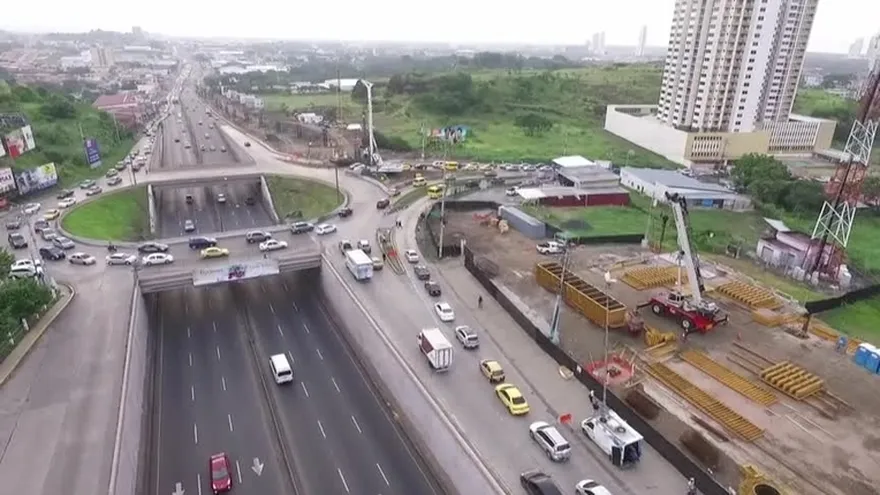 Desvíos en la vía Domingo Díaz