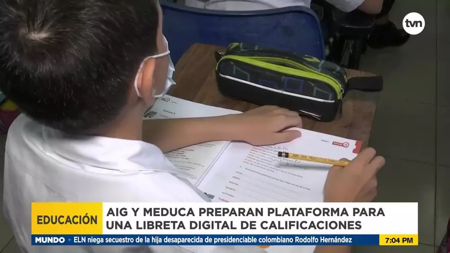 Autoridades preparan libreta digital de calificaciones