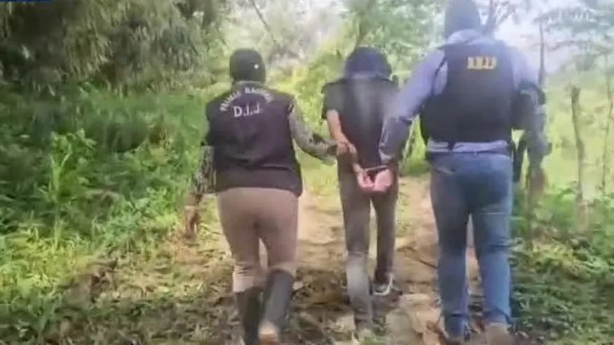 Siguen los allanamientos para capturar a sospechoso de asalto en Antón