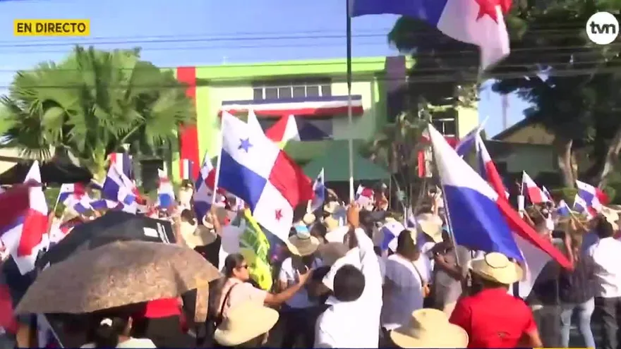 Docentes en La Chorrera celebran fallo de inconstitucionalidad de la Ley 406