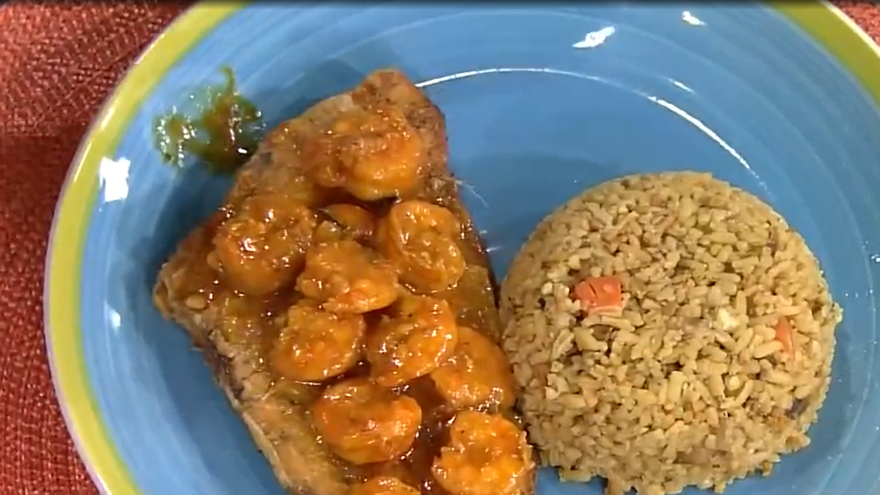 Filete al  escabeche con yuca