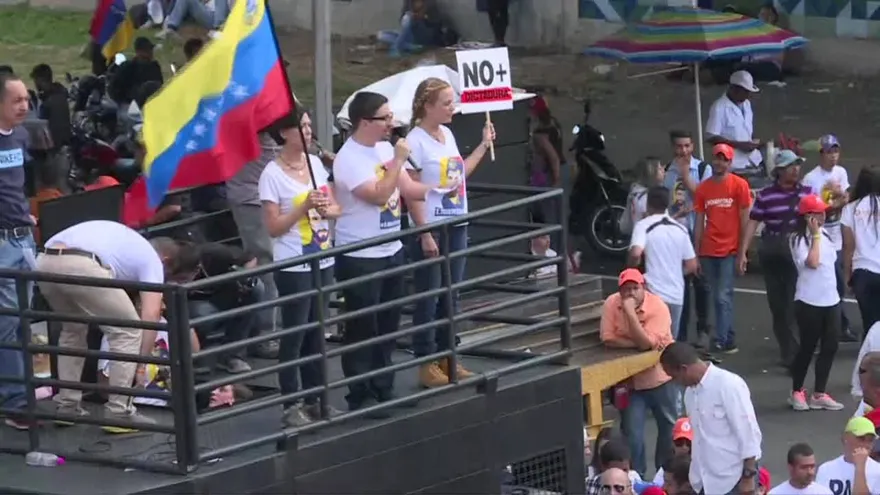 Opositores piden en Caracas la liberación de Leopoldo López