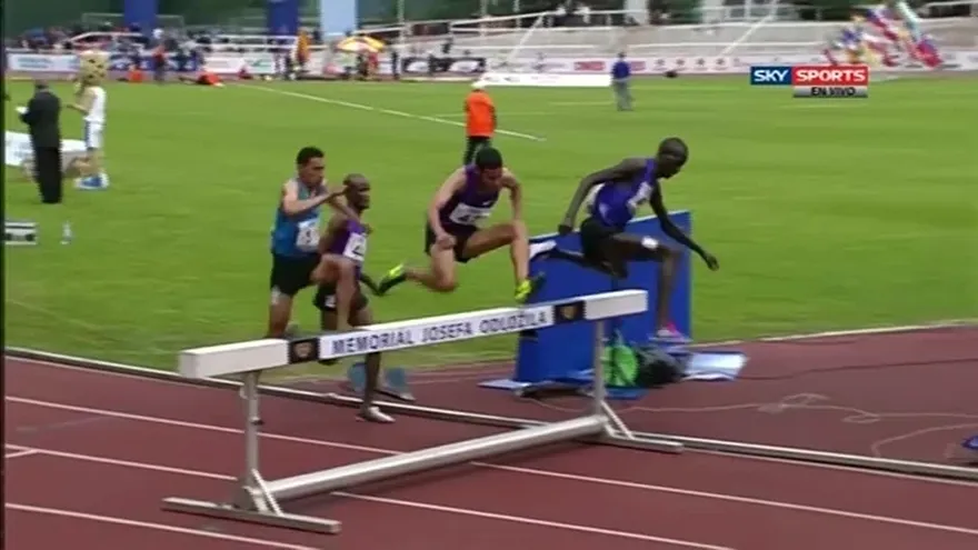 Fondista a pesar de caerse, terminó y ganó competencia