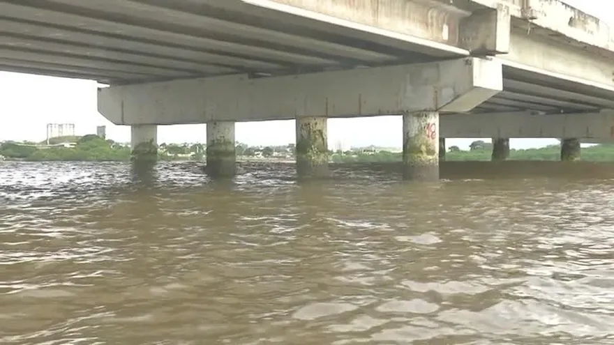 Pilotes del tramo marino del corredor sur, deteriorados