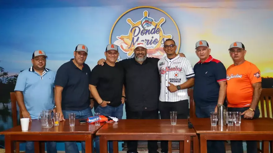Los Santos hizo la presentación oficial de sus directores para los torneos juvenil y mayor de 2026