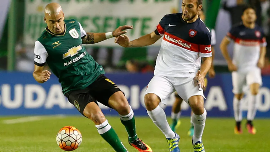 Acción del partido entre Banfield y San Lorenzo