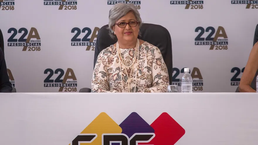 En la imagen un registro de la presidenta del Consejo Nacional Electoral (CNE) de Venezuela, Tibisay Lucena