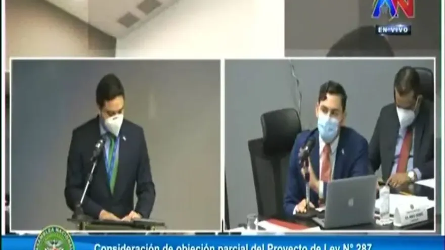 Diputado Juan Diego Vásquez cuestiona a viceministro de Finanzas