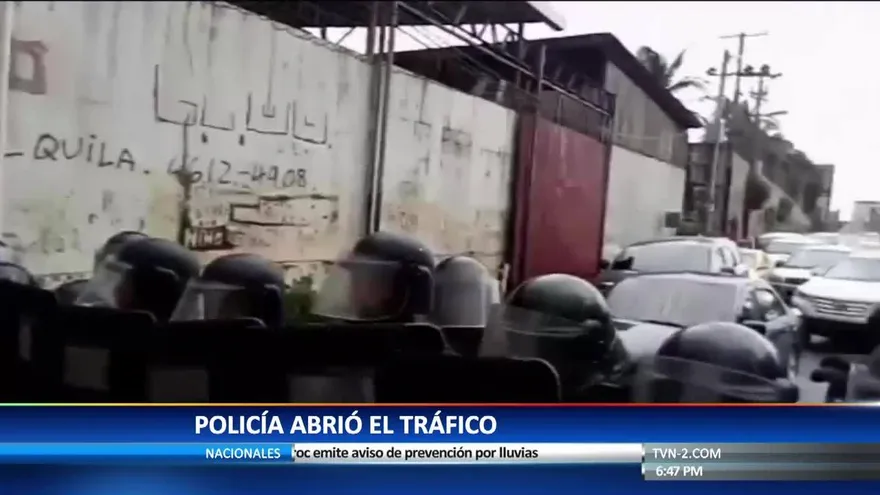 Residentes de Cabo Verde protestan en la Avenida Nacional
