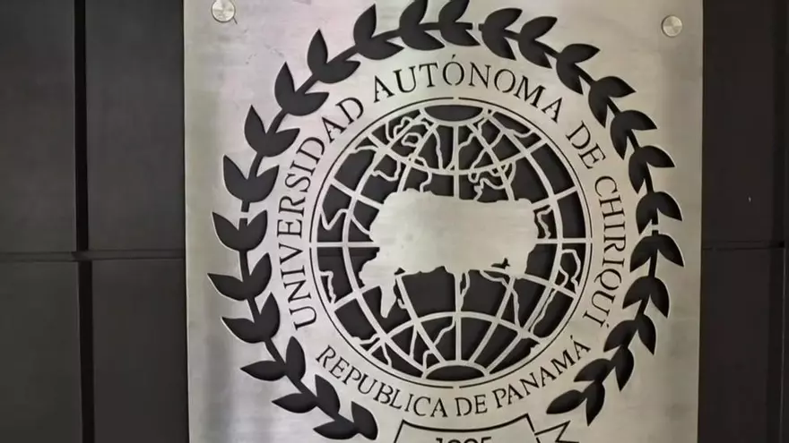Logo de la Unachi