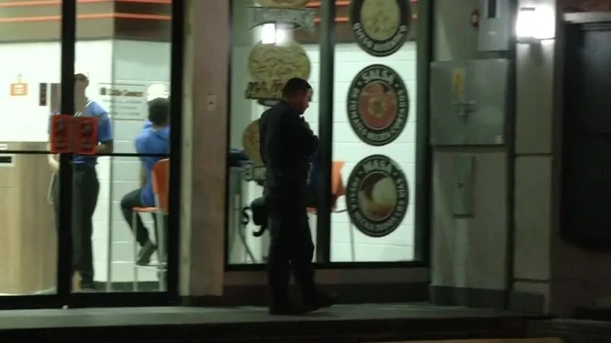 Roban en una pizzería en Calle 50