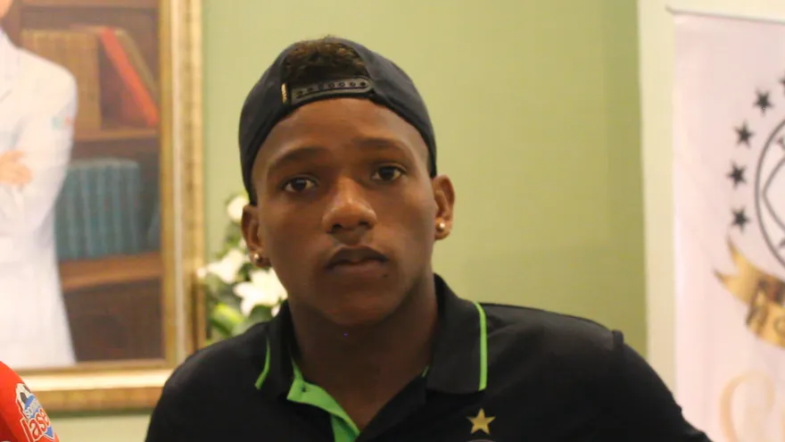 Ronaldo Córdoba está arrepentido y piensa cambiar la situación.