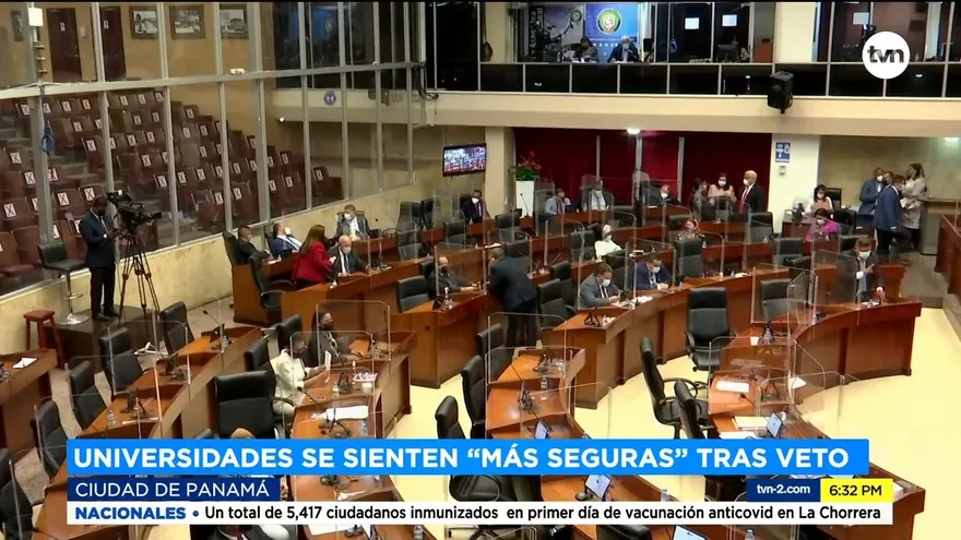 Veto presidencia a Ley 508 choca los intereses de colegios privados y padres de familia