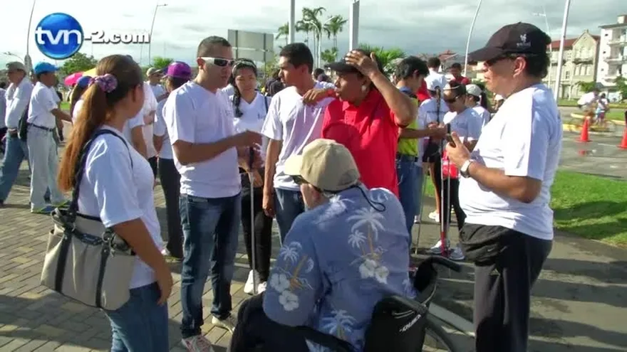 Celebran 'Día del Bastón Blanco'